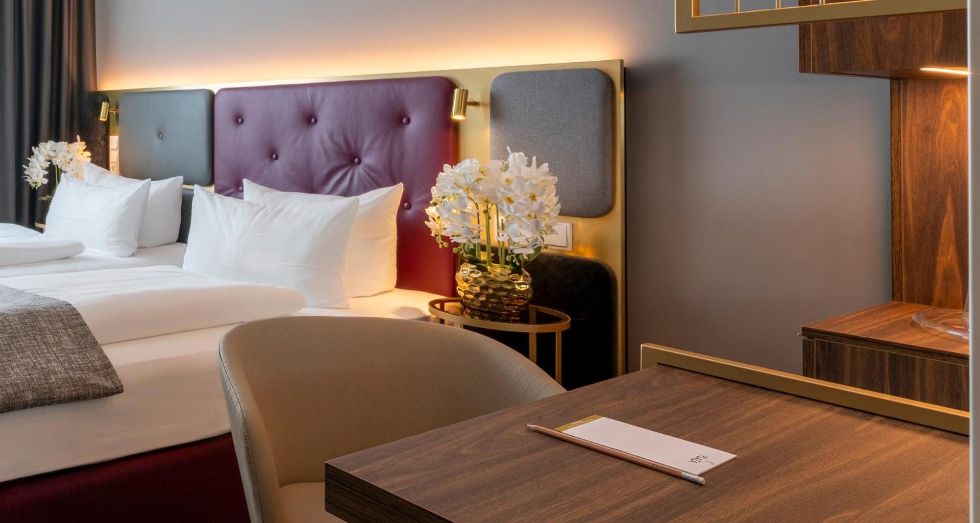 Plaza Premium Muenchen Hotel Екстериор снимка