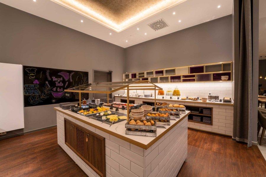 Plaza Premium Muenchen Hotel Екстериор снимка