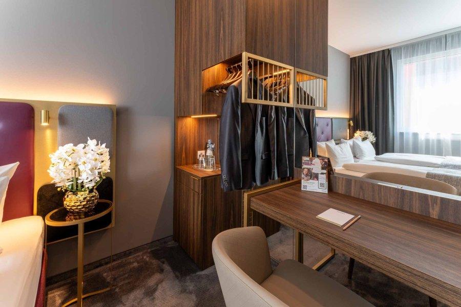Plaza Premium Muenchen Hotel Екстериор снимка