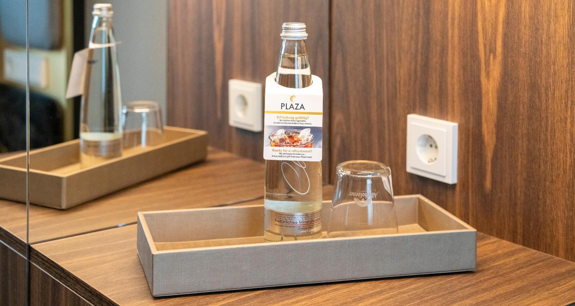Plaza Premium Muenchen Hotel Екстериор снимка